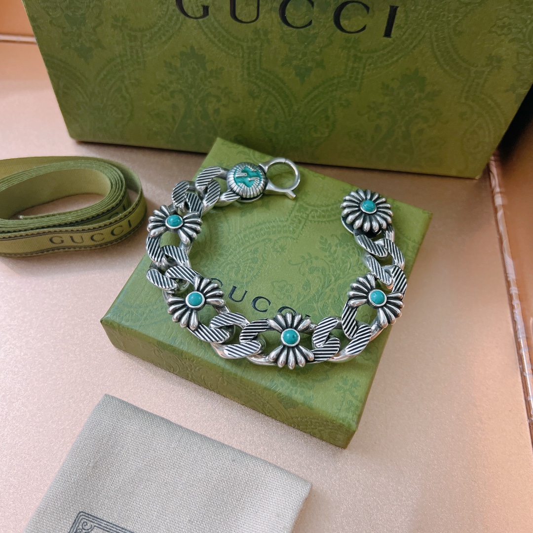 Gucci Interlocking G Flower Bracelet - EUR FASHION