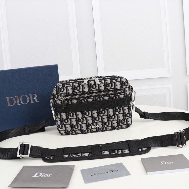 Dior Beige And Black Dior Oblique Jacquard Safari Messenger Bag - EUR FASHION