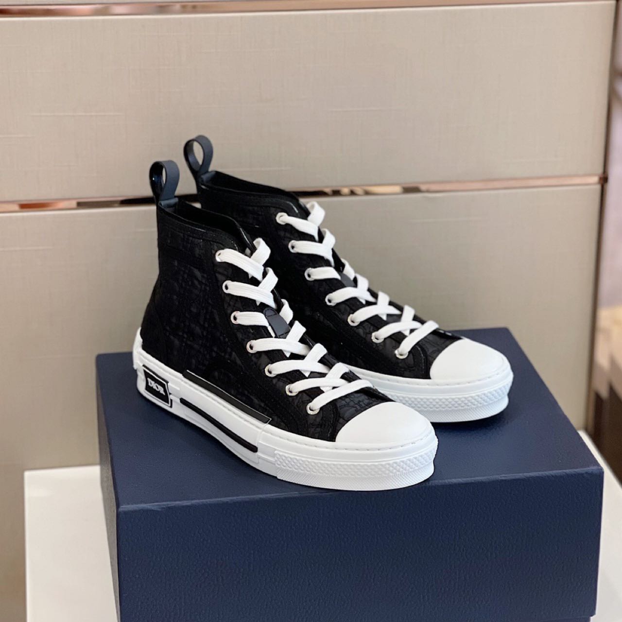 Dior B23 High-Top Sneaker - EUR FASHION