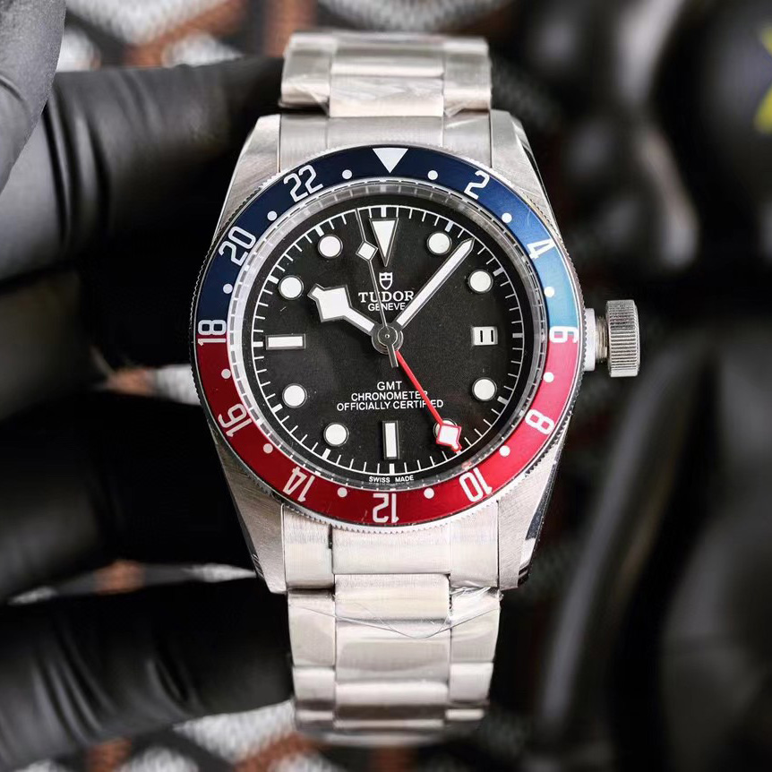 Rolex Watch  - EUR FASHION