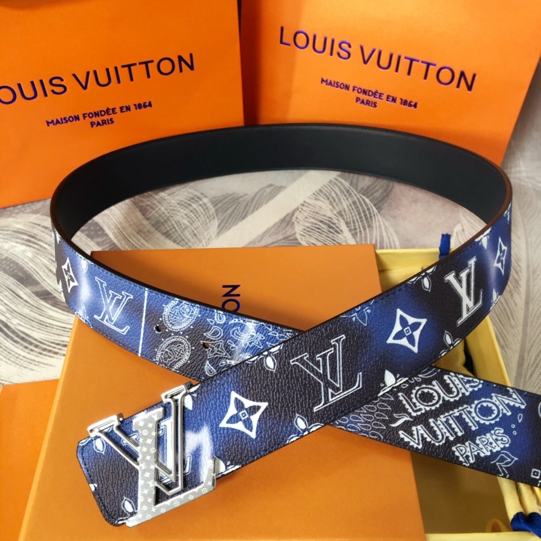 Louis Vuitton LV Initials Mng Bandana 40MM Reversible Belt   M0530T - EUR FASHION