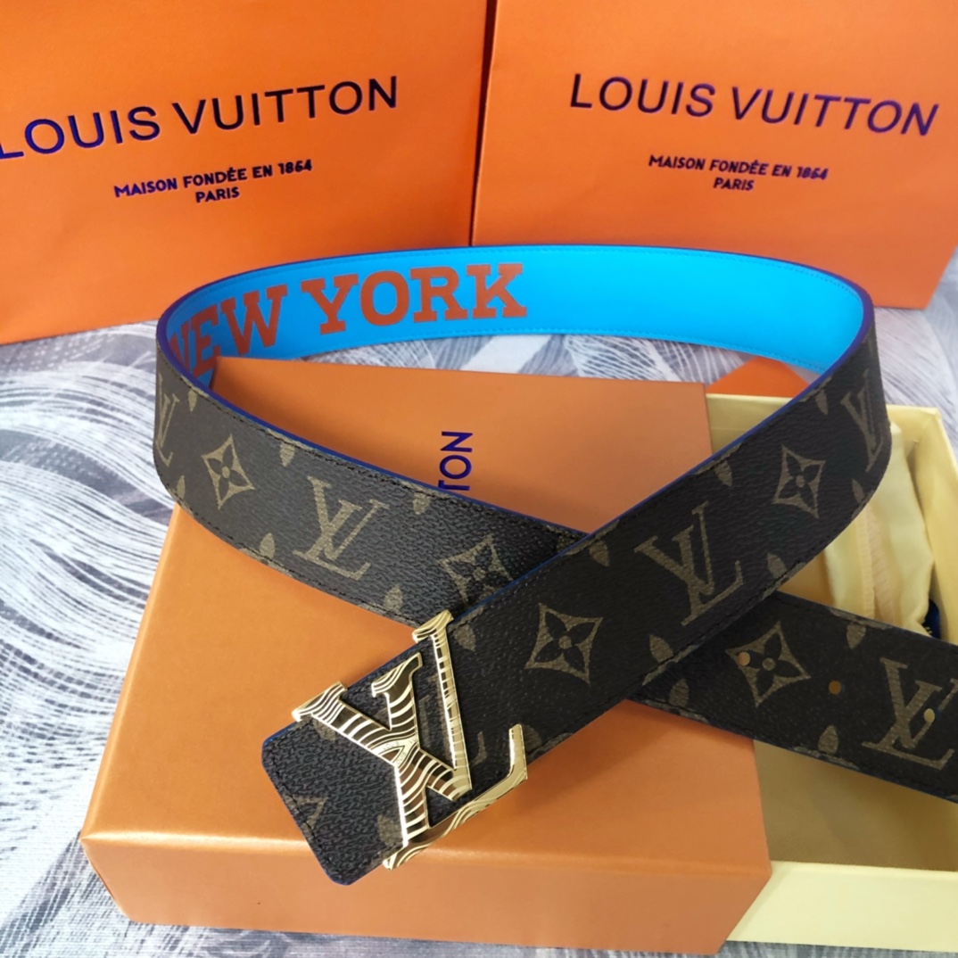 Louis Vuitton LV Pyramide Cities Exclusive 40MM Reversible Belt—New York - EUR FASHION