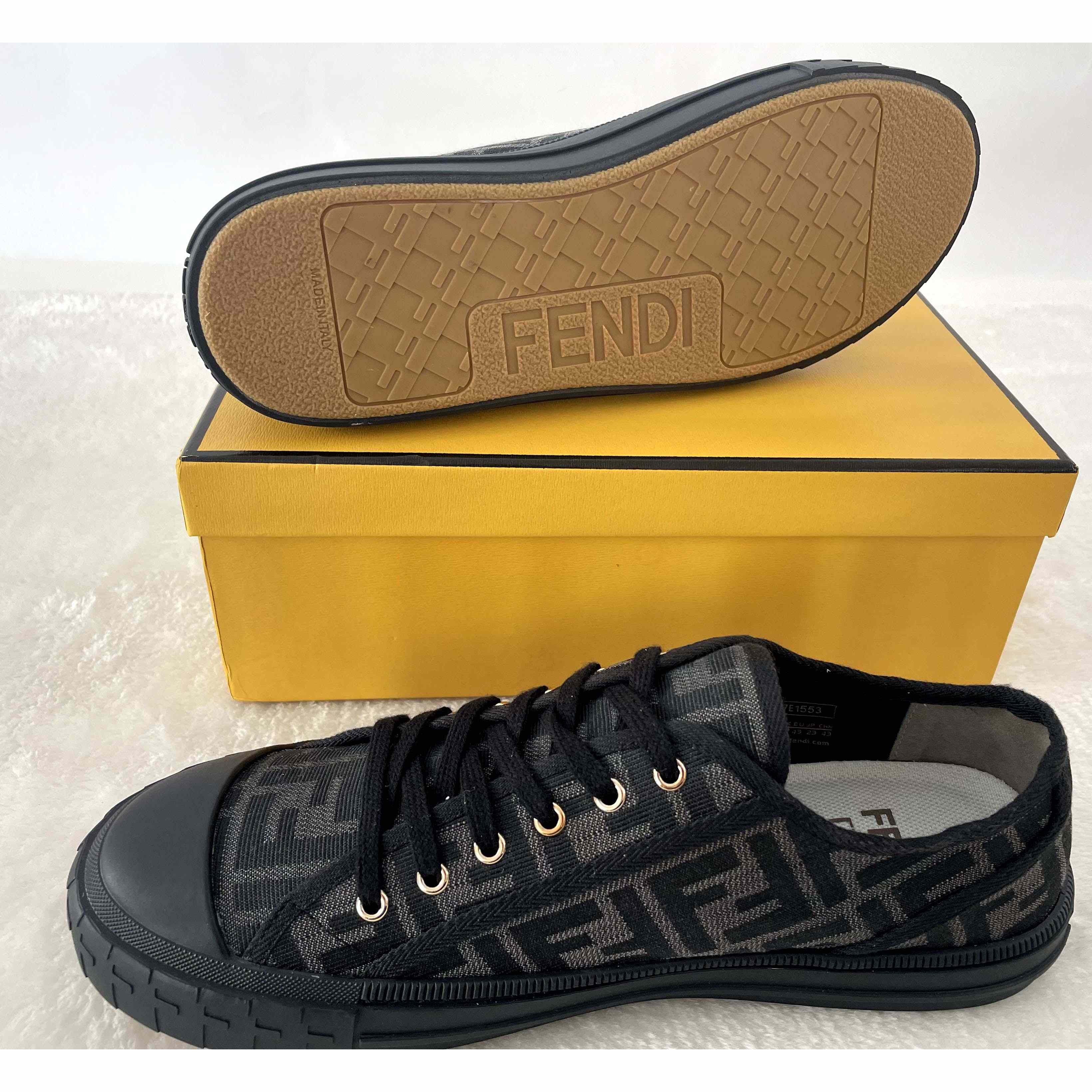 Fendi Domino Black Fabric Low-Tops Sneakers - EUR FASHION