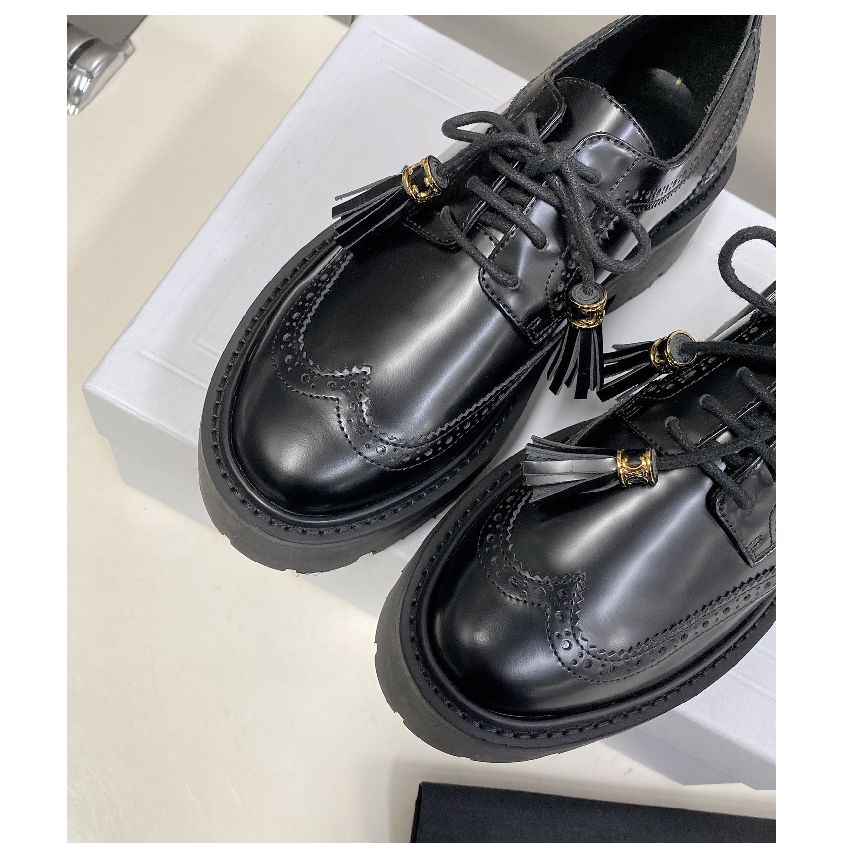 Celine Bulky Brogue Derby In Polished Bull - EUR FASHION