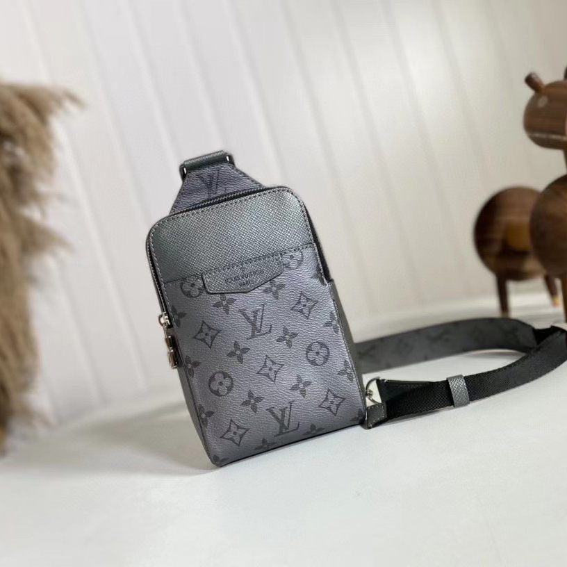 Louis Vuitton Outdoor Slingbag(13-21-5cm)   M30833 - EUR FASHION