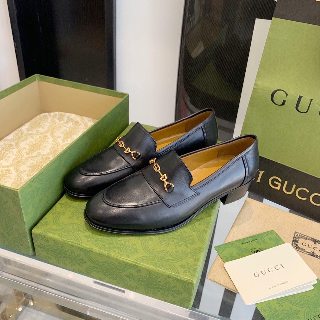 Gucci Women's Loafer With Horsebit - EUR FASHION