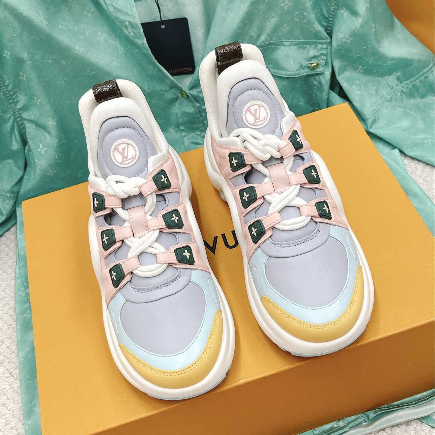 Louis Vuitton LV Archlight Sneaker        - EUR FASHION