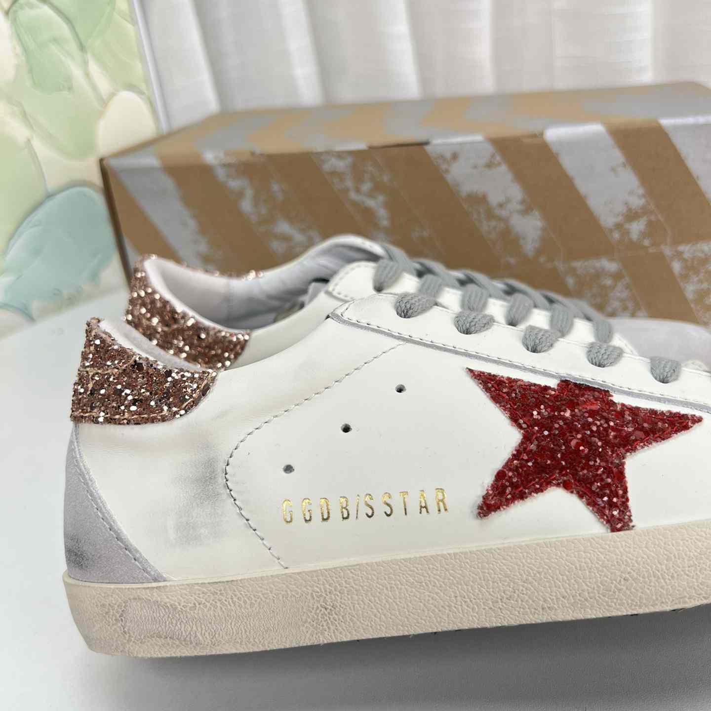 Golden Goose Super-Star Sneakers - EUR FASHION