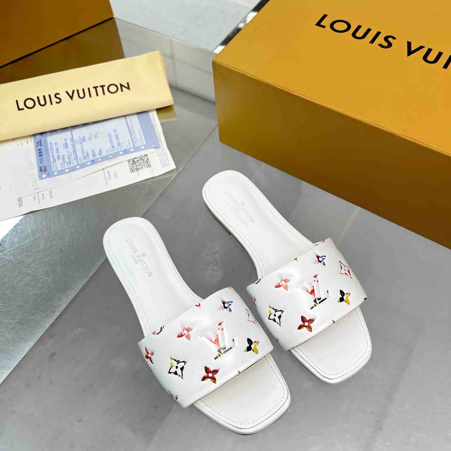 Louis Vuitton Revival Flat Mule     1AAORI - EUR FASHION