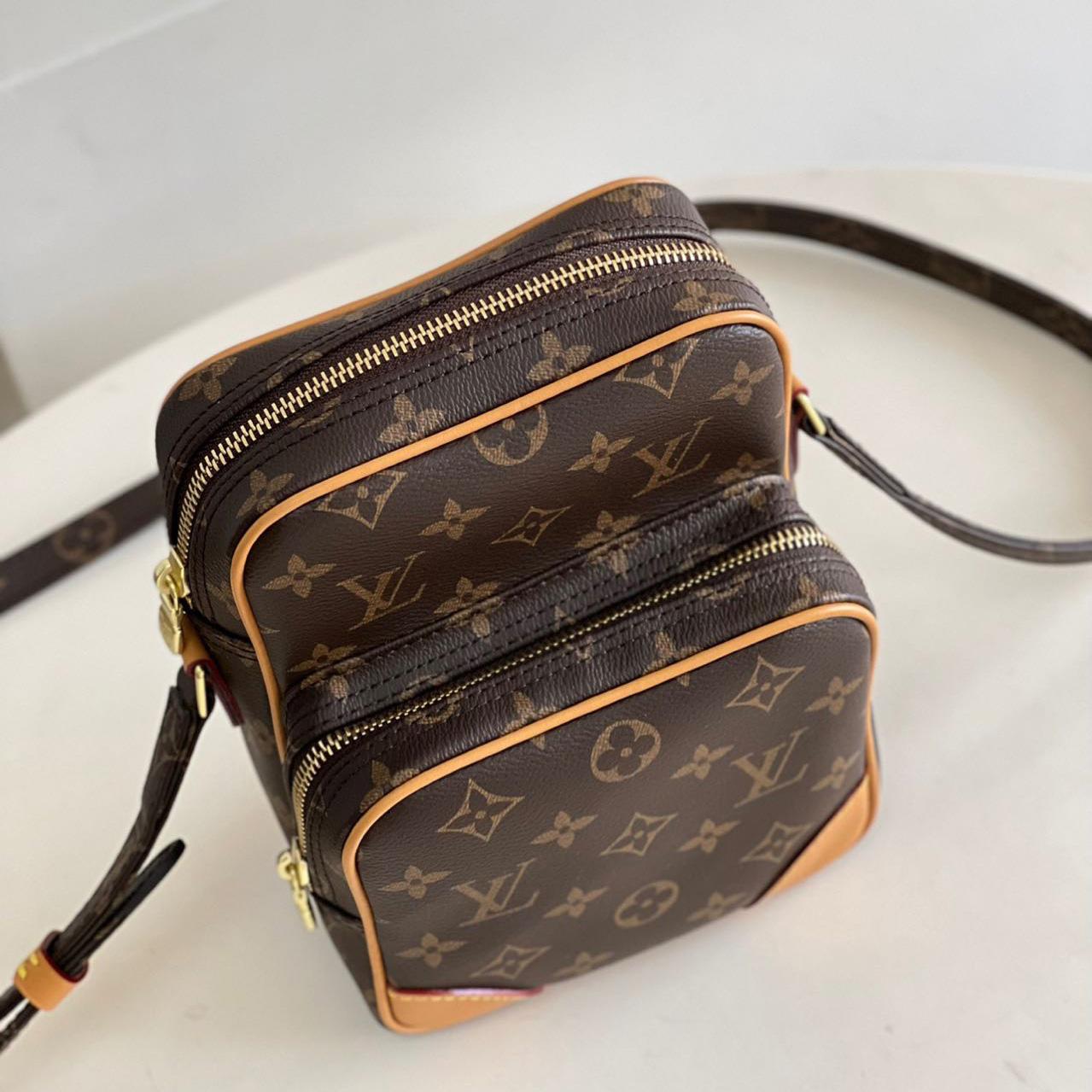 Louis Vuitton Monogram Shoulder Bag(15-21.5-10cm)   M45236 - EUR FASHION