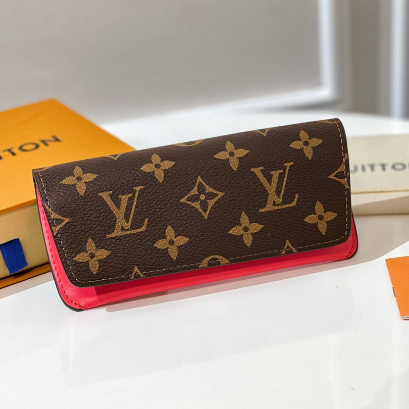 Louis Vuitton Woody Glasses Case   GI0372 - EUR FASHION