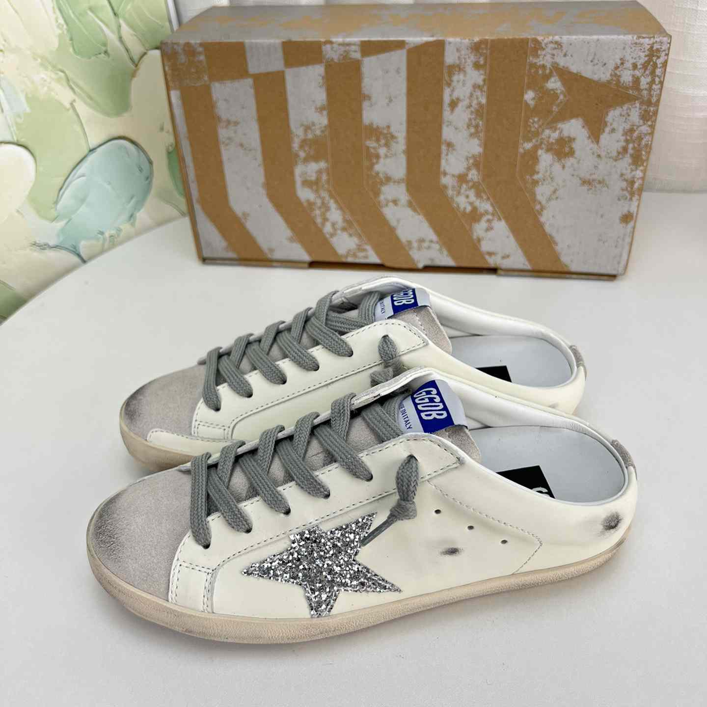 Golden Goose Super-Star Sabots In White Leather And Gray Suede With Silver Glitter Star - EUR FASHION