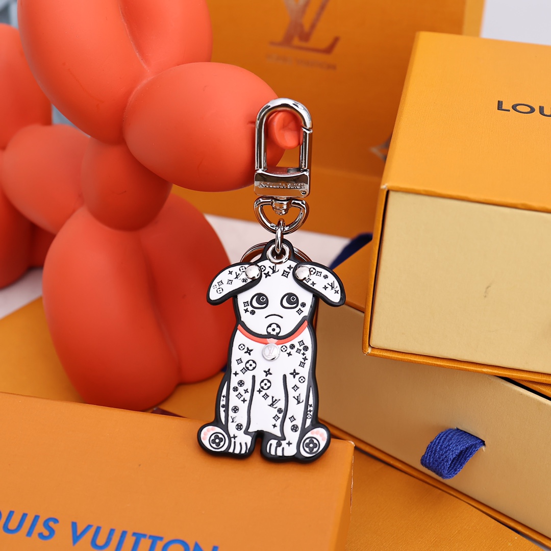 Louis Vuitton  LV Dalmata Key Holder & Bag Charm    M00746 - EUR FASHION