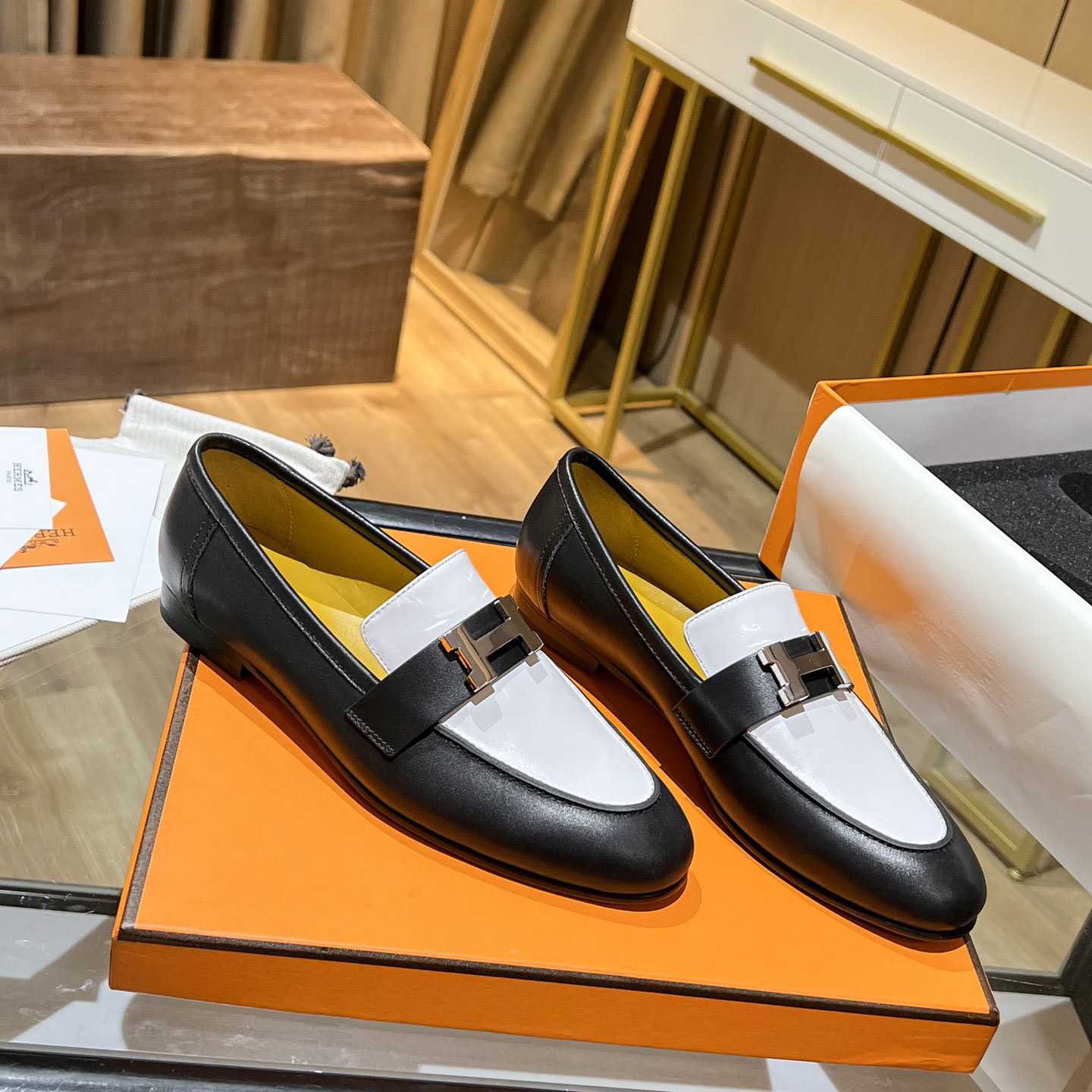 Hermes Paris Loafer - EUR FASHION