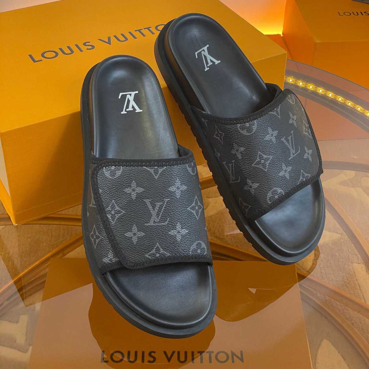 Louis Vuitton Miami Mule         1A9Z60 - EUR FASHION