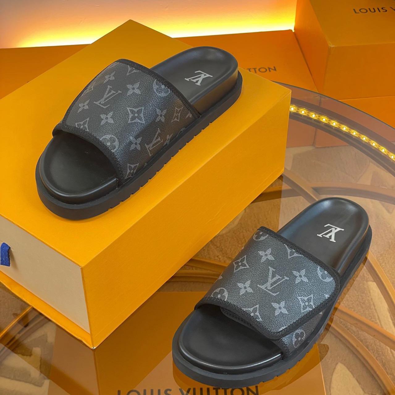 Louis Vuitton Miami Mule         1A9Z60 - EUR FASHION