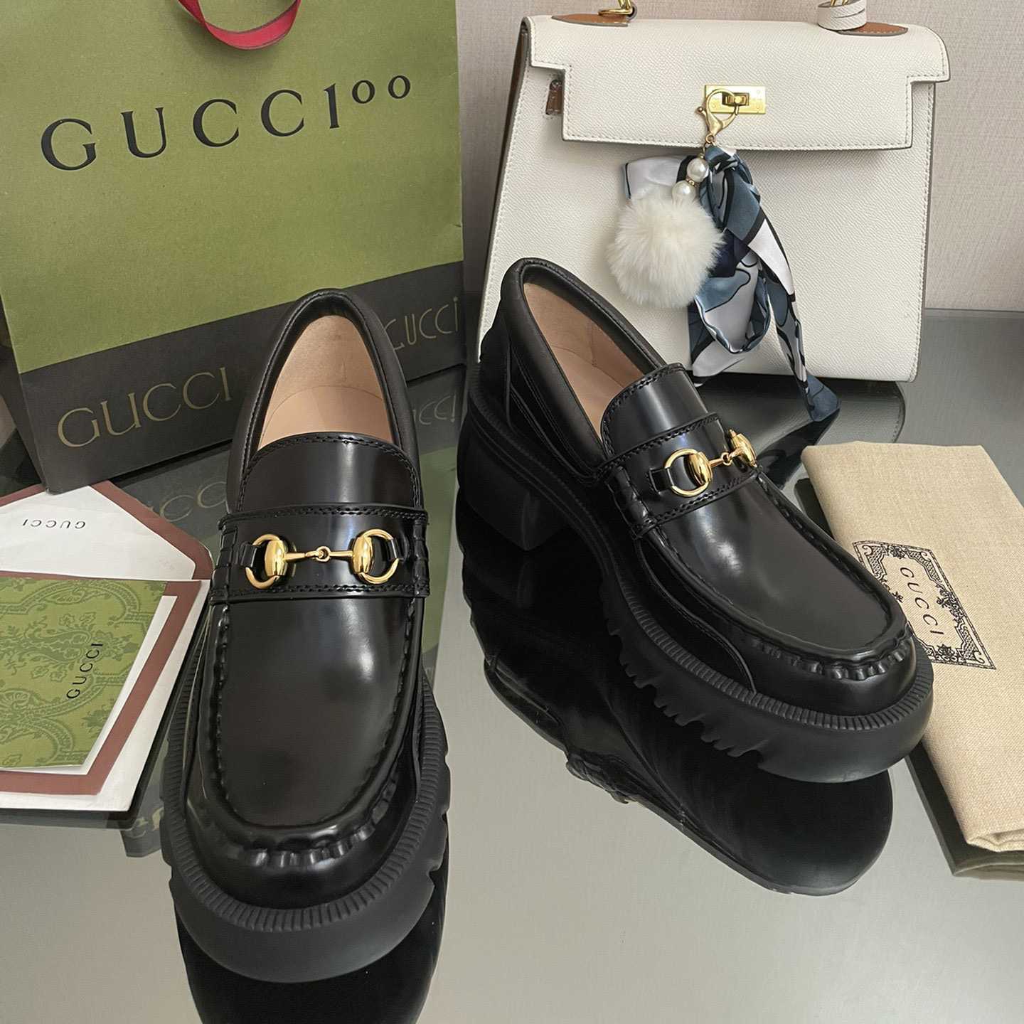 Gucci Women's Loafer With Horsebit - EUR FASHION