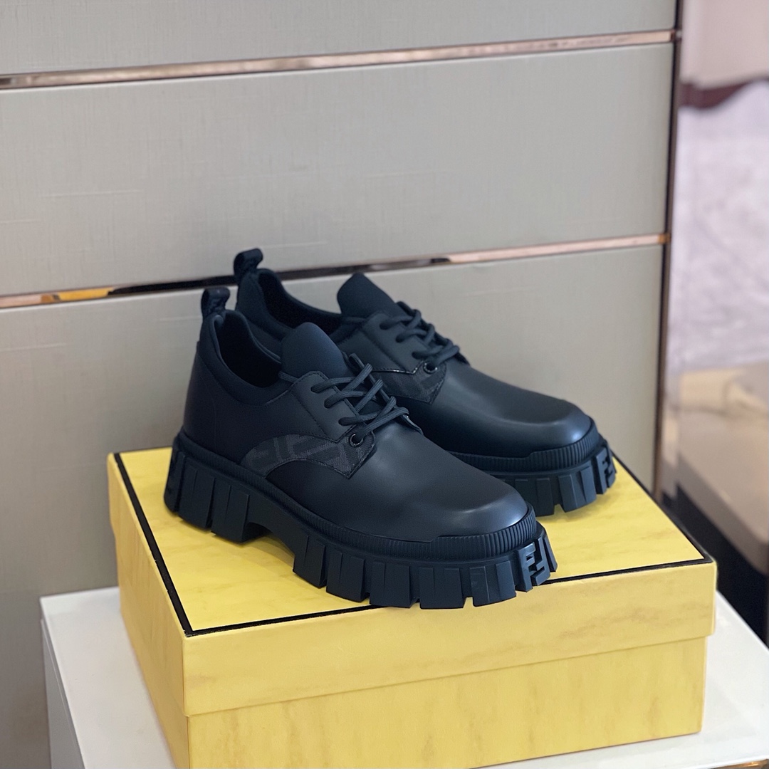 Fendi Black Leather Lace-Ups - EUR FASHION