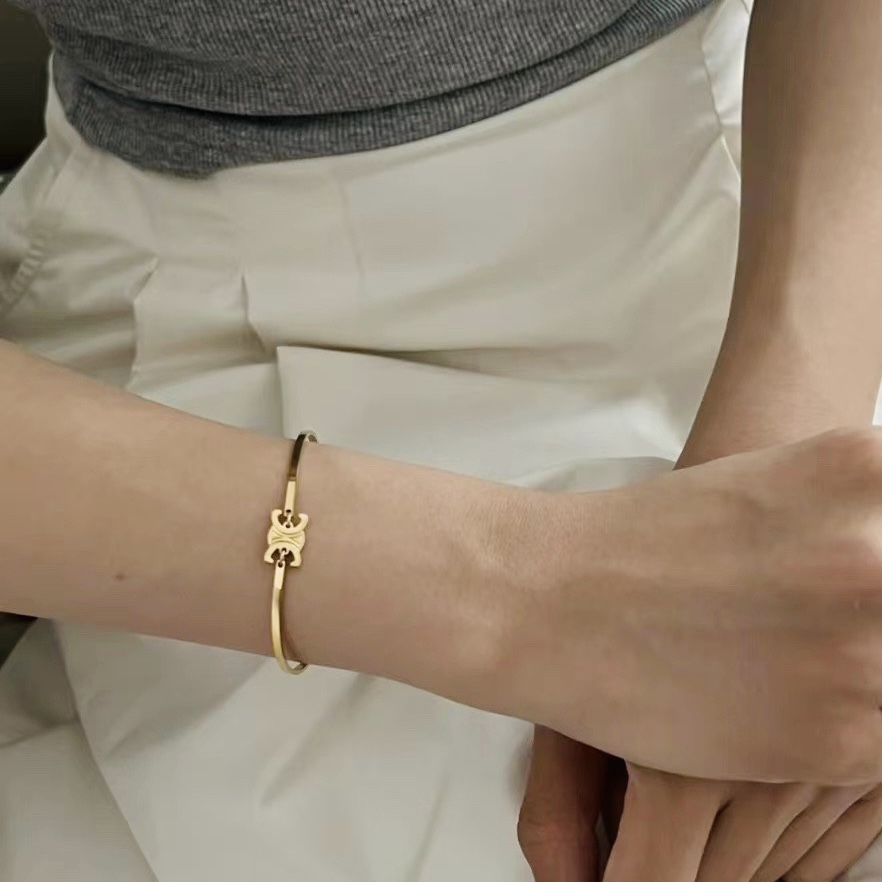 Celine Triomphe Articulated Bracelet In Brass With Gold Finish - EUR FASHION