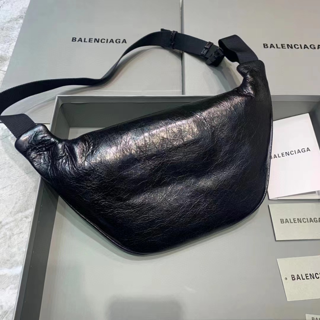 Balenciaga Everyday Beltpack In Black Natural Grain Calfskin(25-5-17cm)   - EUR FASHION