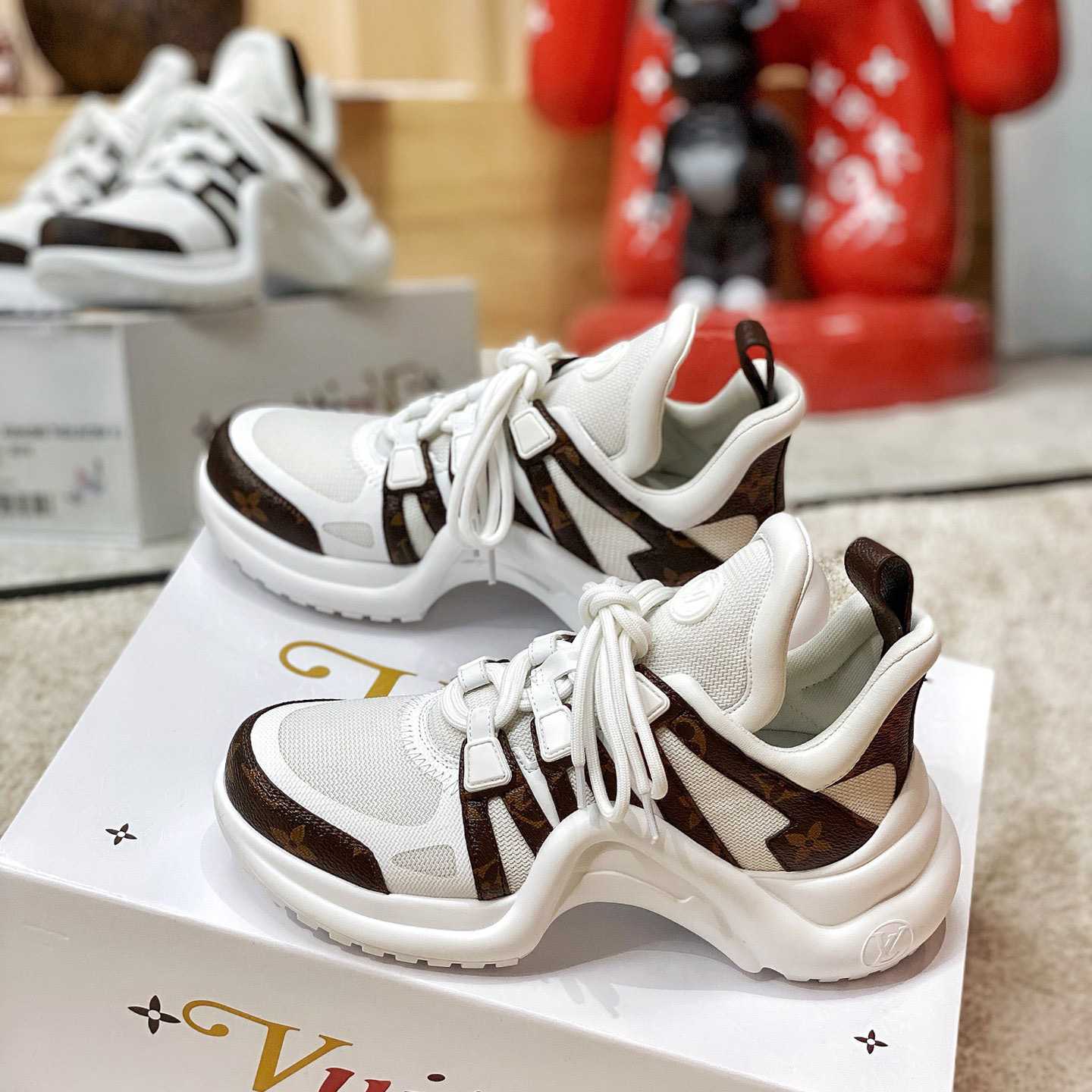 Louis Vuitton LV Archlight Sneaker      (upon uk size) - EUR FASHION