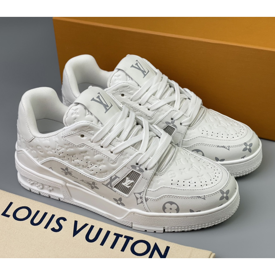 Louis Vuitton Trainer Sneaker (Upon UK Size) - EUR FASHION