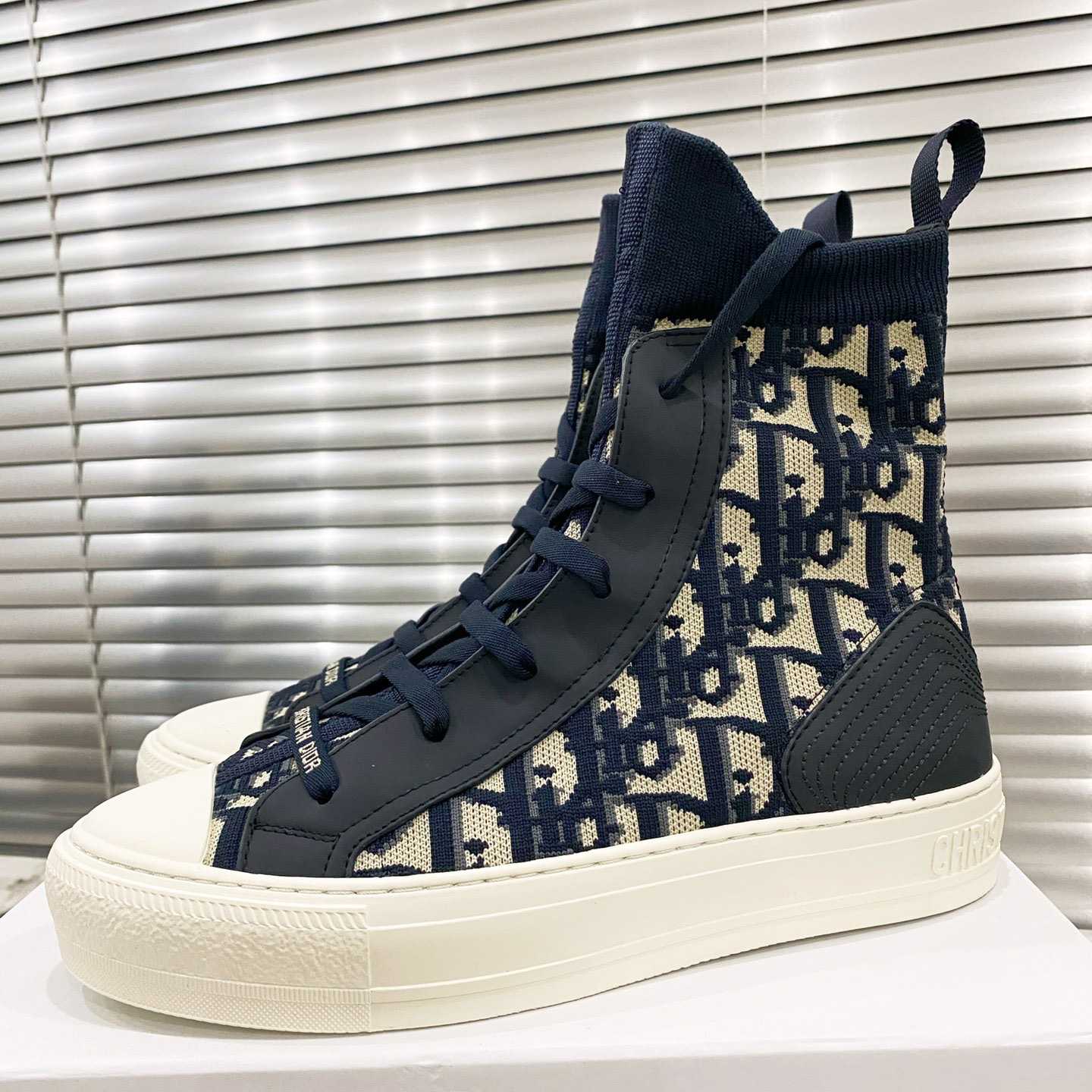 Dior Walk'n'Dior High-Top Sneaker - EUR FASHION