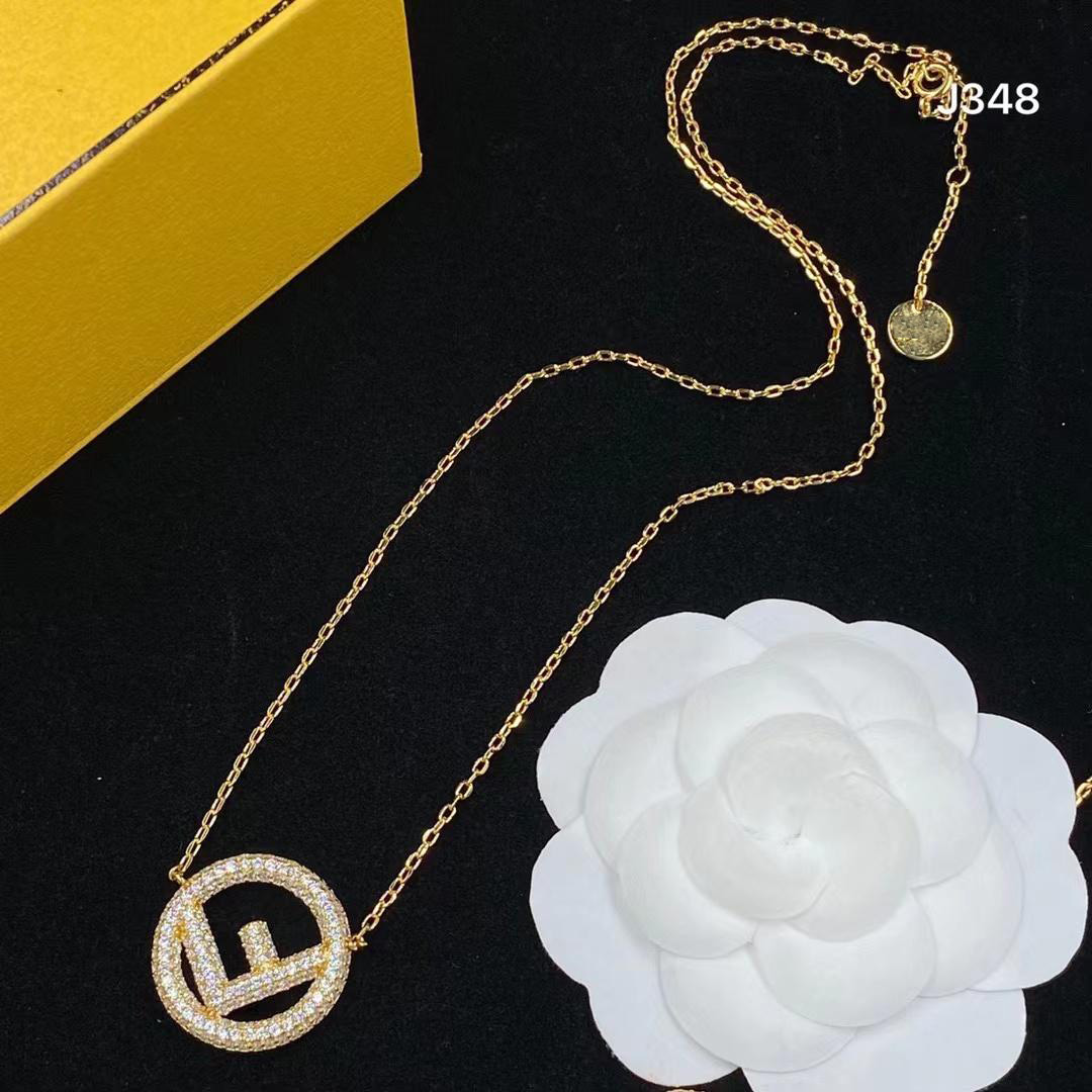 Fendi Necklace - EUR FASHION