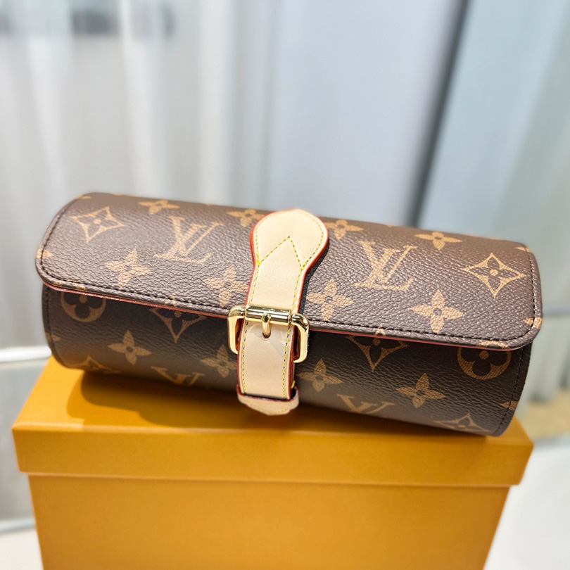 Louis Vuitton  3 Watch Case   M47530 - EUR FASHION