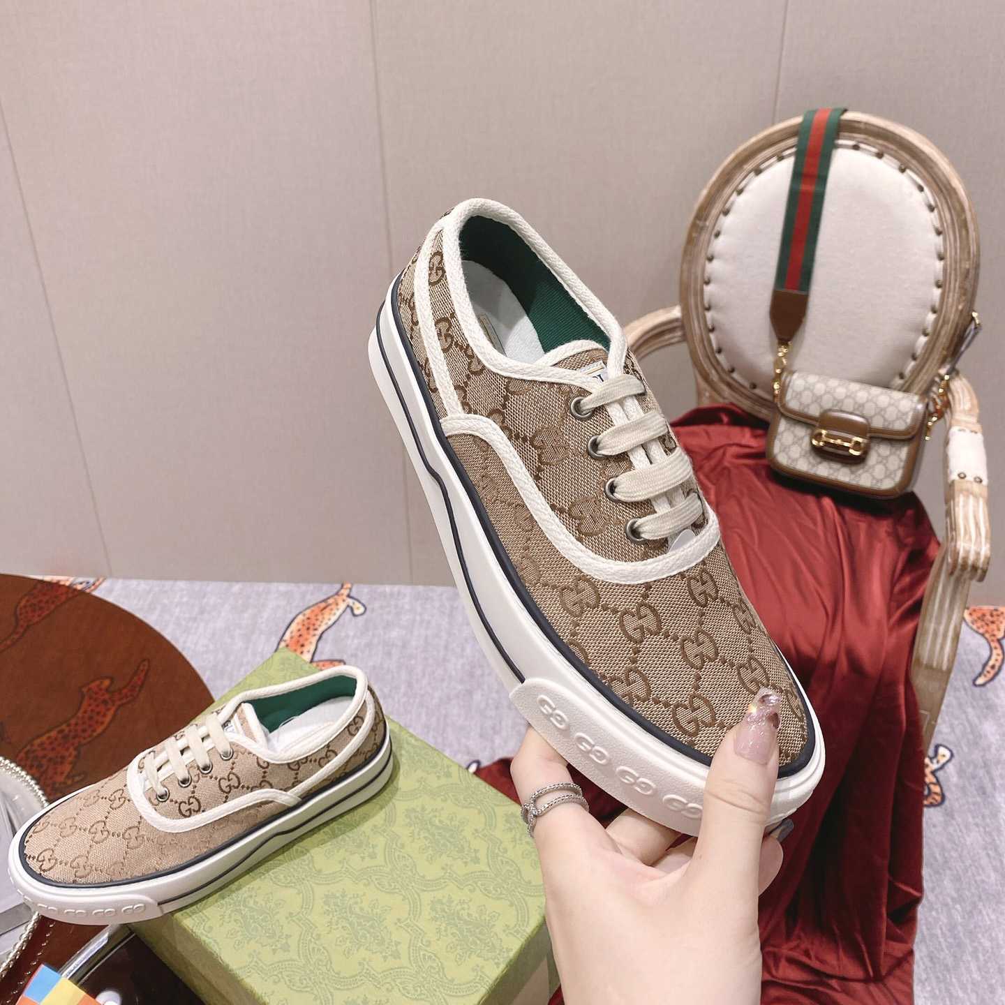 Gucci Tennis 1977 Canvas Sneakers - EUR FASHION