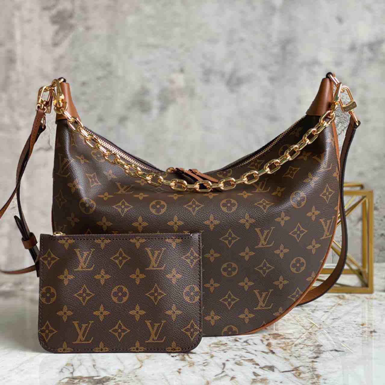 Louis Vuitton Loop Hobo(38-30-10cm)     M46311 - EUR FASHION