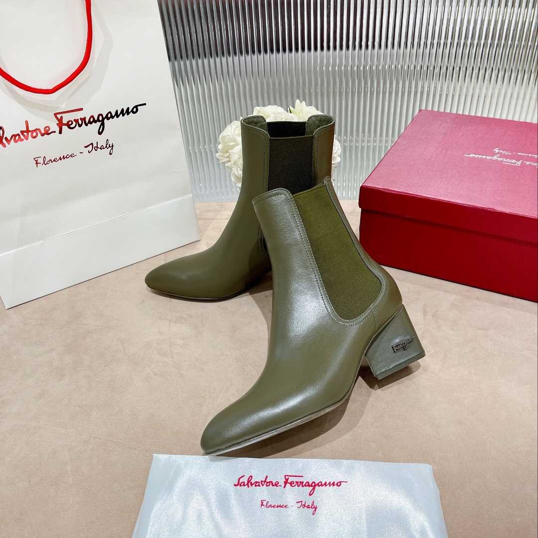 Ferragamo Leather Ankle Boot - EUR FASHION