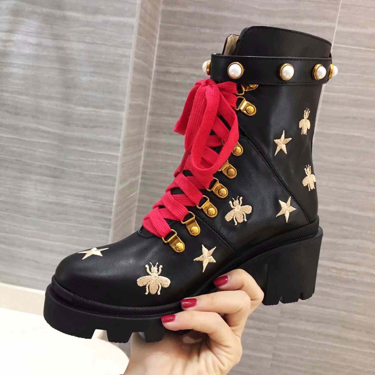 Gucci Leather Ankle Boot - EUR FASHION