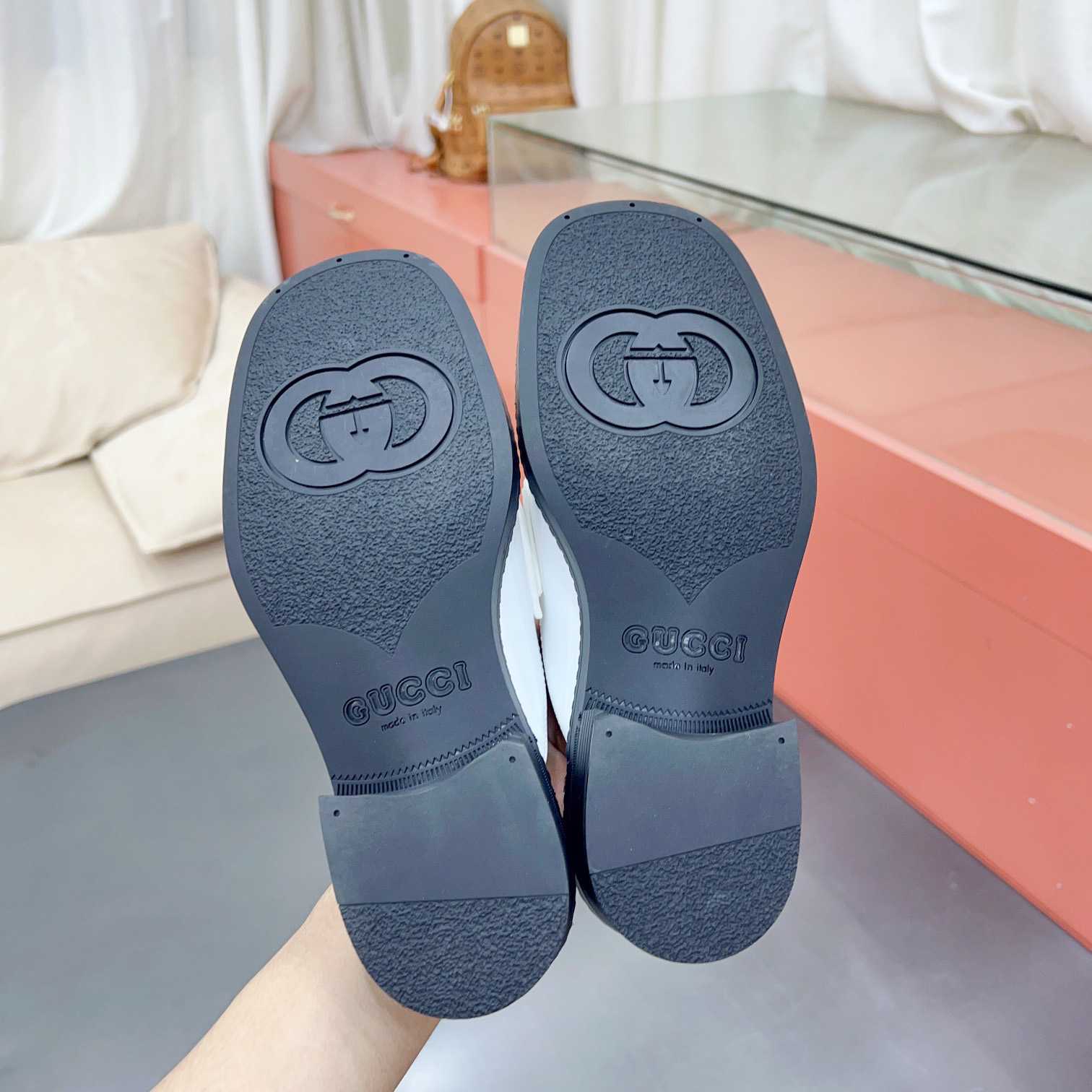 Gucci Women's Slipper With Interlocking G - EUR FASHION