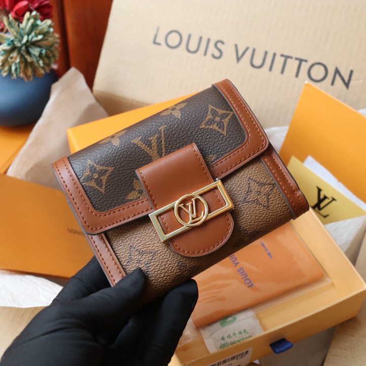 Louis Vuitton Dauphine Compact Wallet (12-9.5-3.5cm)   M68725 - EUR FASHION