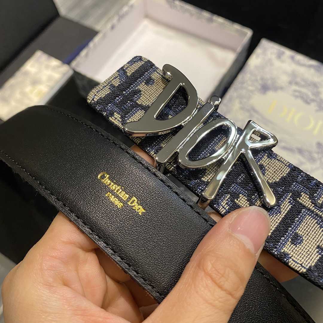 Dior Buckle - EUR FASHION