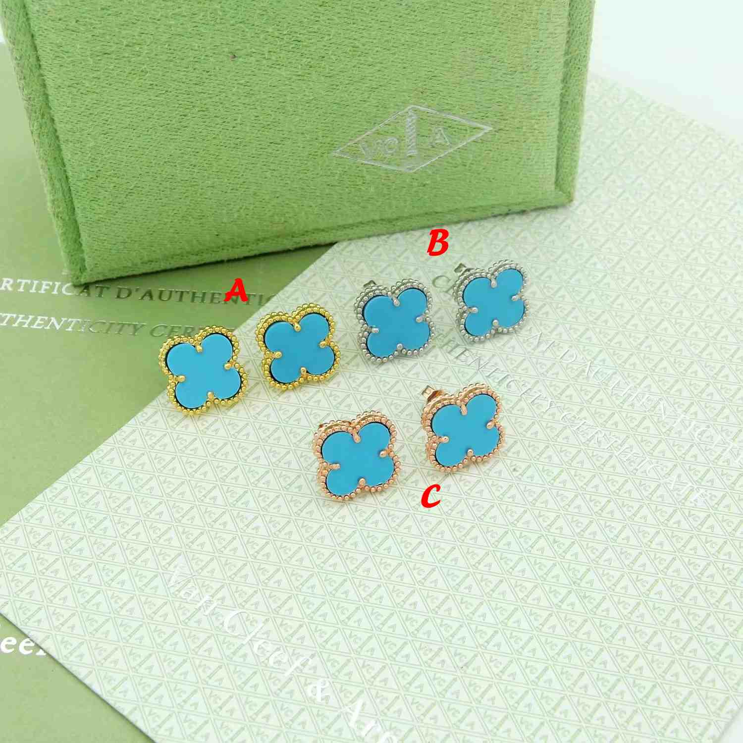 Van Cleef & Arpels Earrings - EUR FASHION