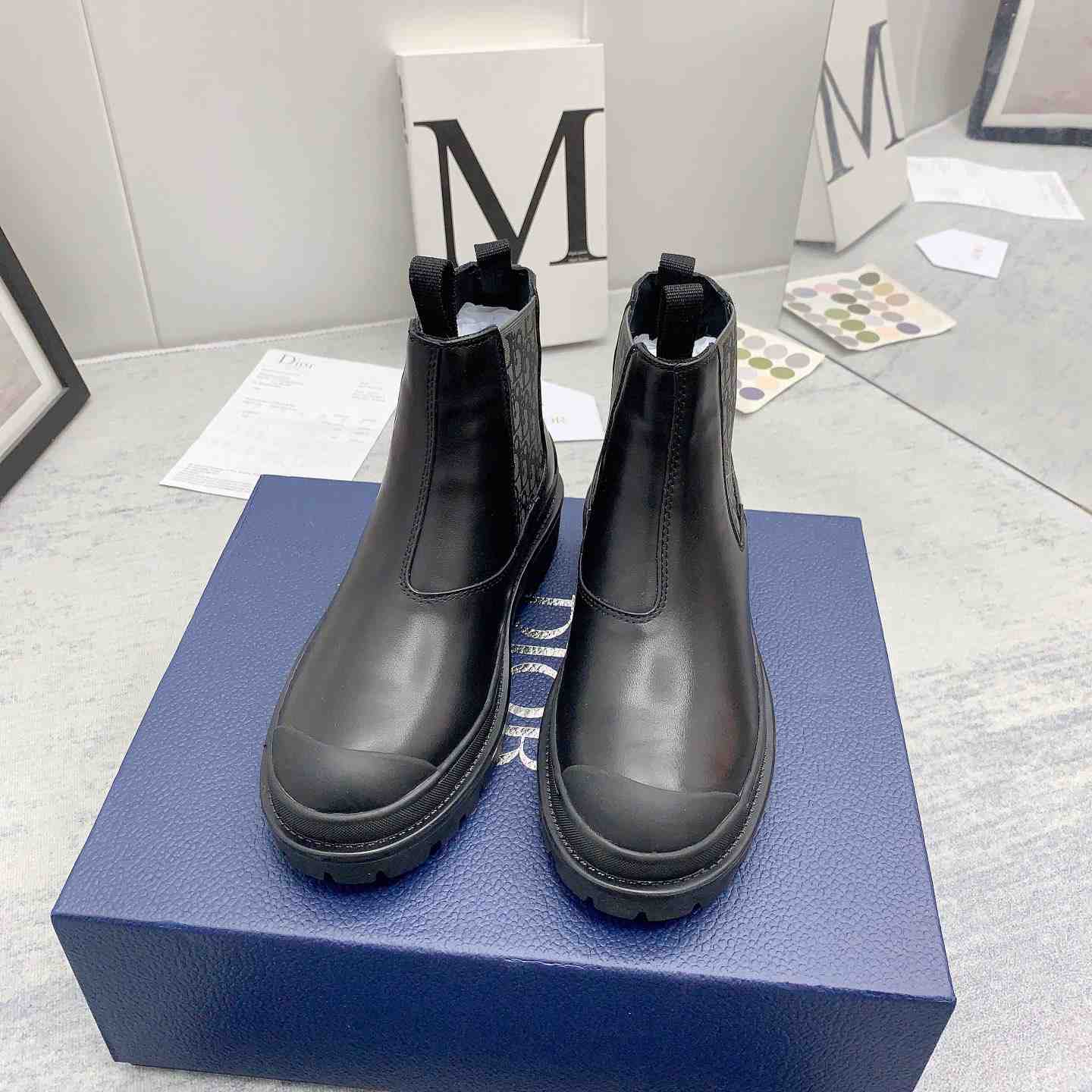 Dior Explorer Chelsea Boot - EUR FASHION