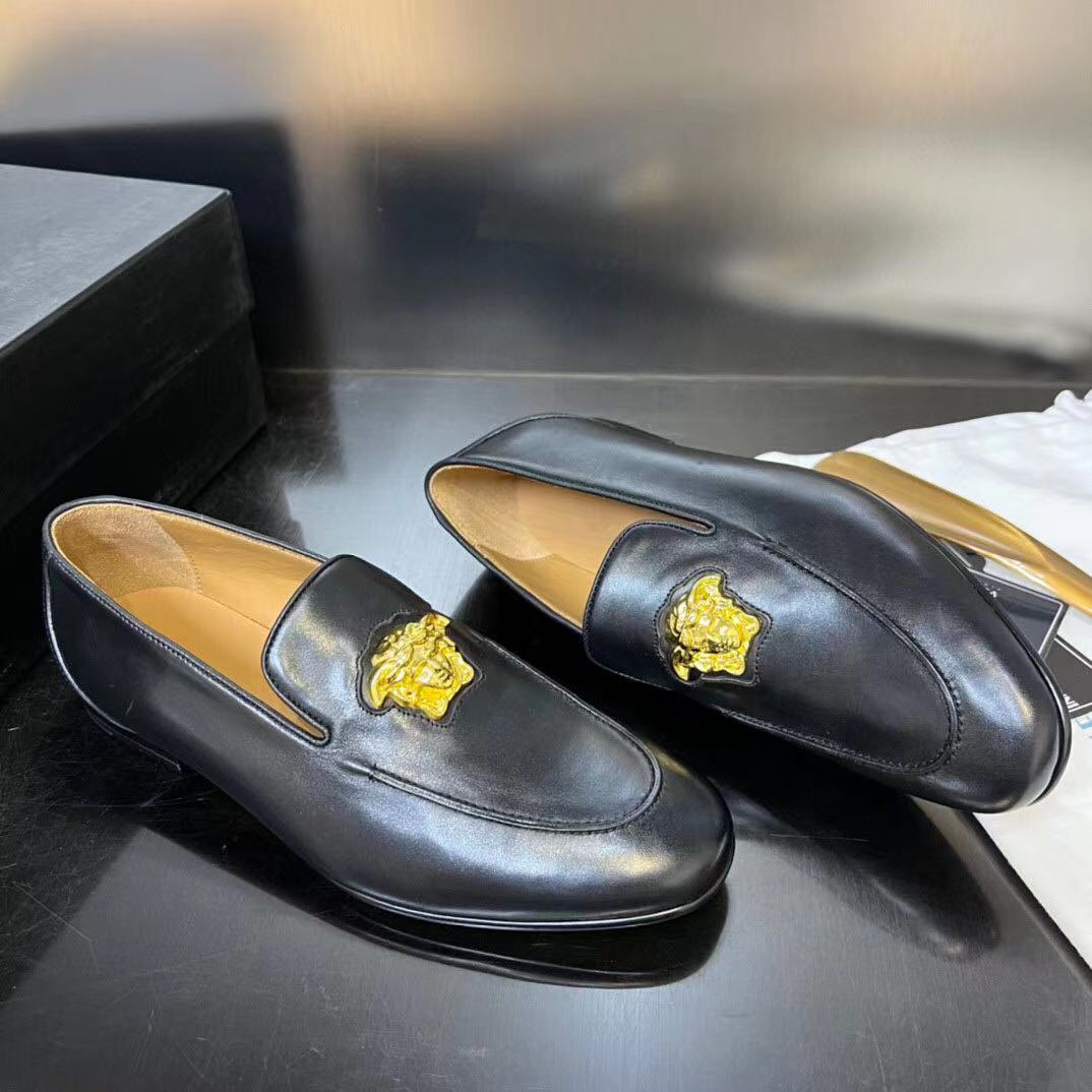 Versace Medusa Loafers - EUR FASHION