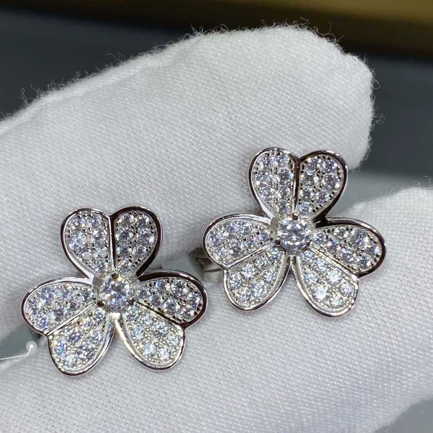 Van Cleef & Arpels Earrings - EUR FASHION