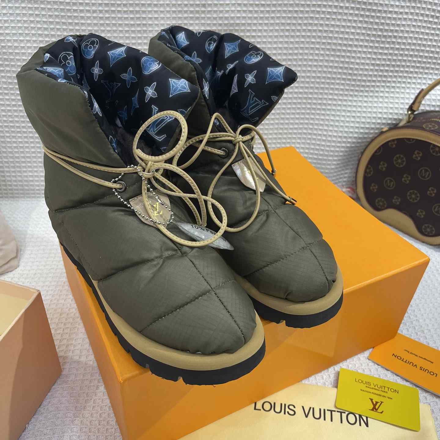 Louis Vuitton Pillow Comfort Ankle Boot   - EUR FASHION