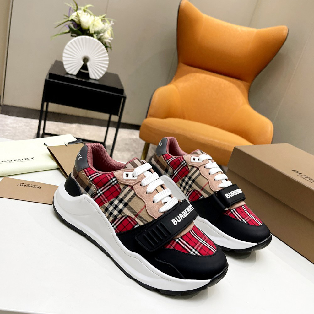 Burberry Vintage Contrast Check And Leather Sneakers - EUR FASHION