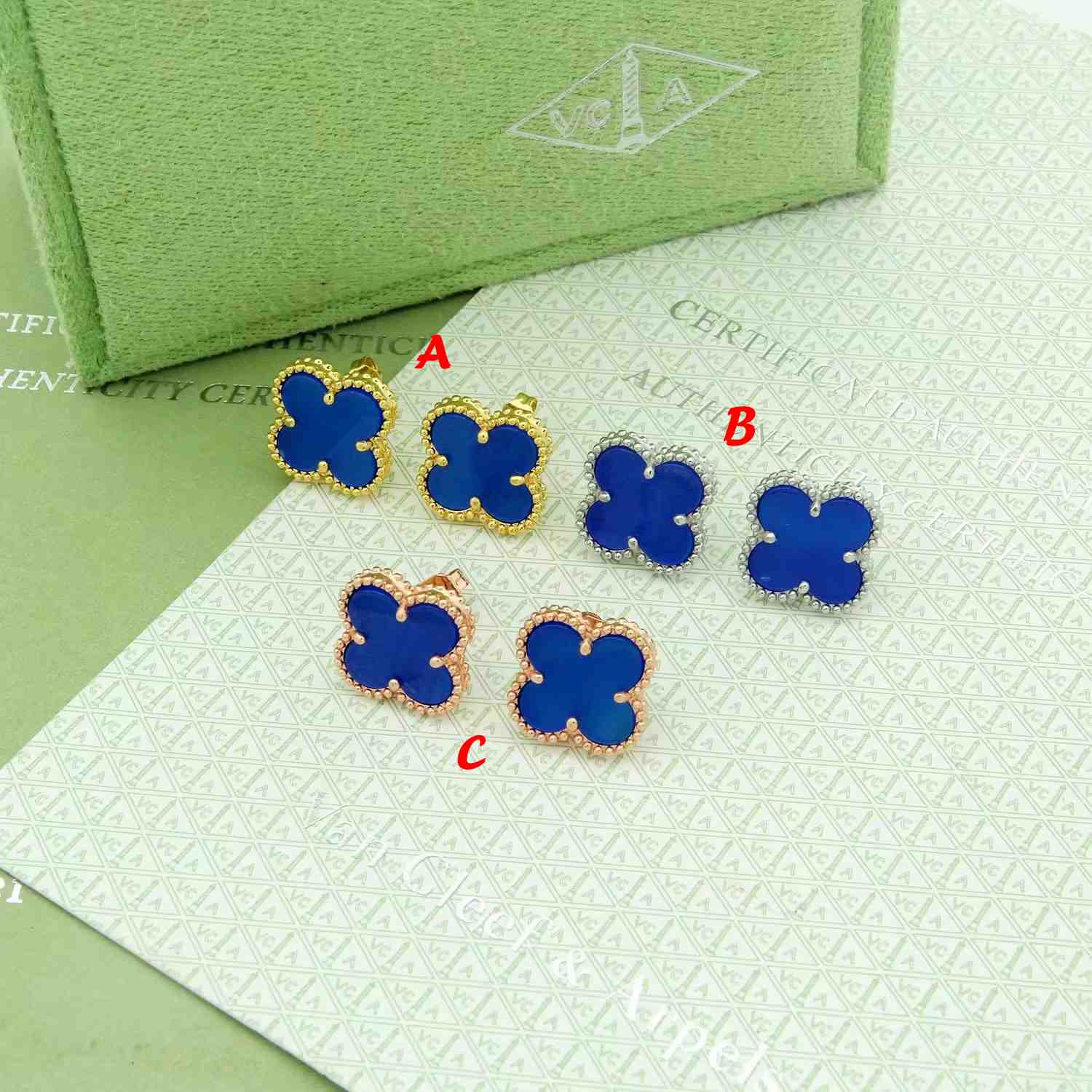 Van Cleef & Arpels Earrings - EUR FASHION