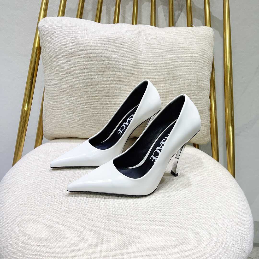 Versace Pin-Point Pumps - EUR FASHION