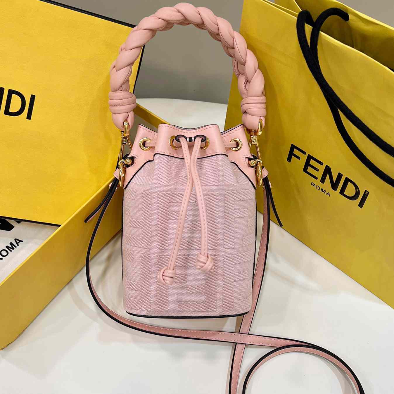 Fendi Mon Tresor Pink FF Canvas Mini-Bag (12×18×10cm)   - EUR FASHION