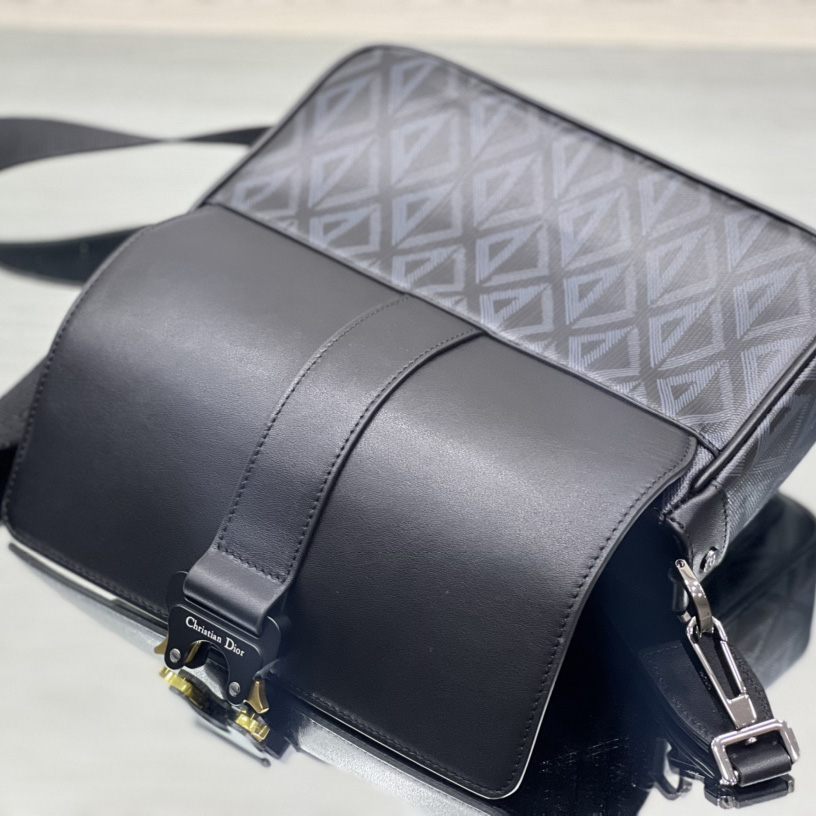 Dior Hit The Road Bag With Strap - EUR FASHION