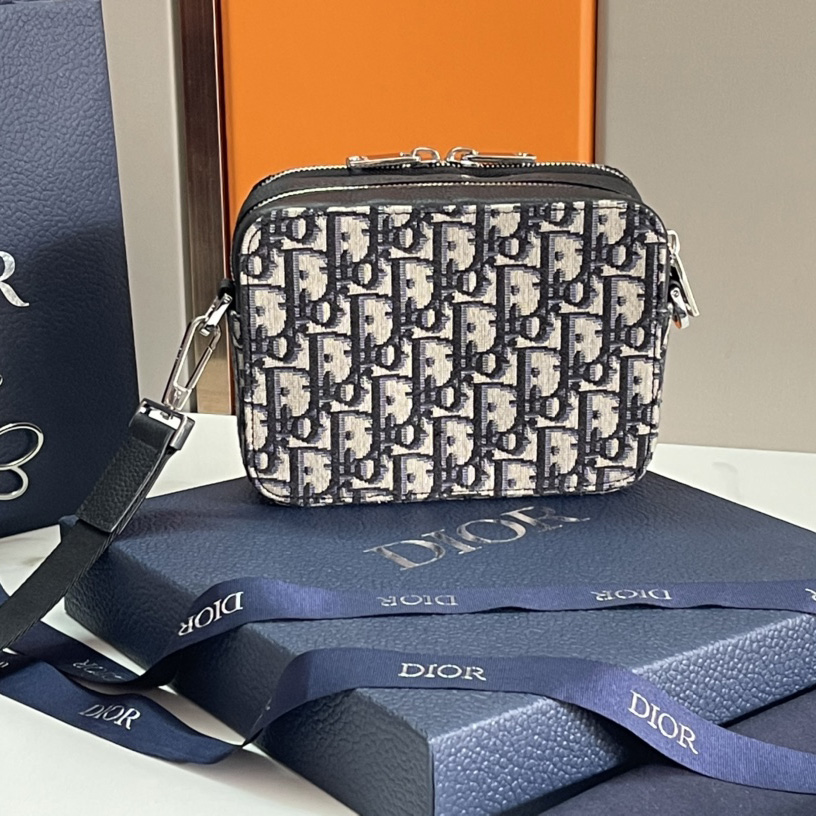 Dior Explorer Pouch With Strap - EUR FASHION