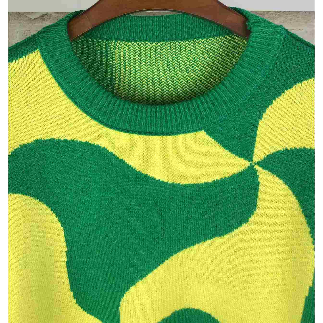 Bottega Veneta Heavyweight Wool Jacquard Wavy Triangle Sweater - EUR FASHION