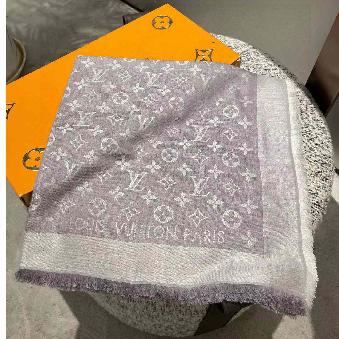 Louis Vuitton Monogram Denim Shawl - EUR FASHION