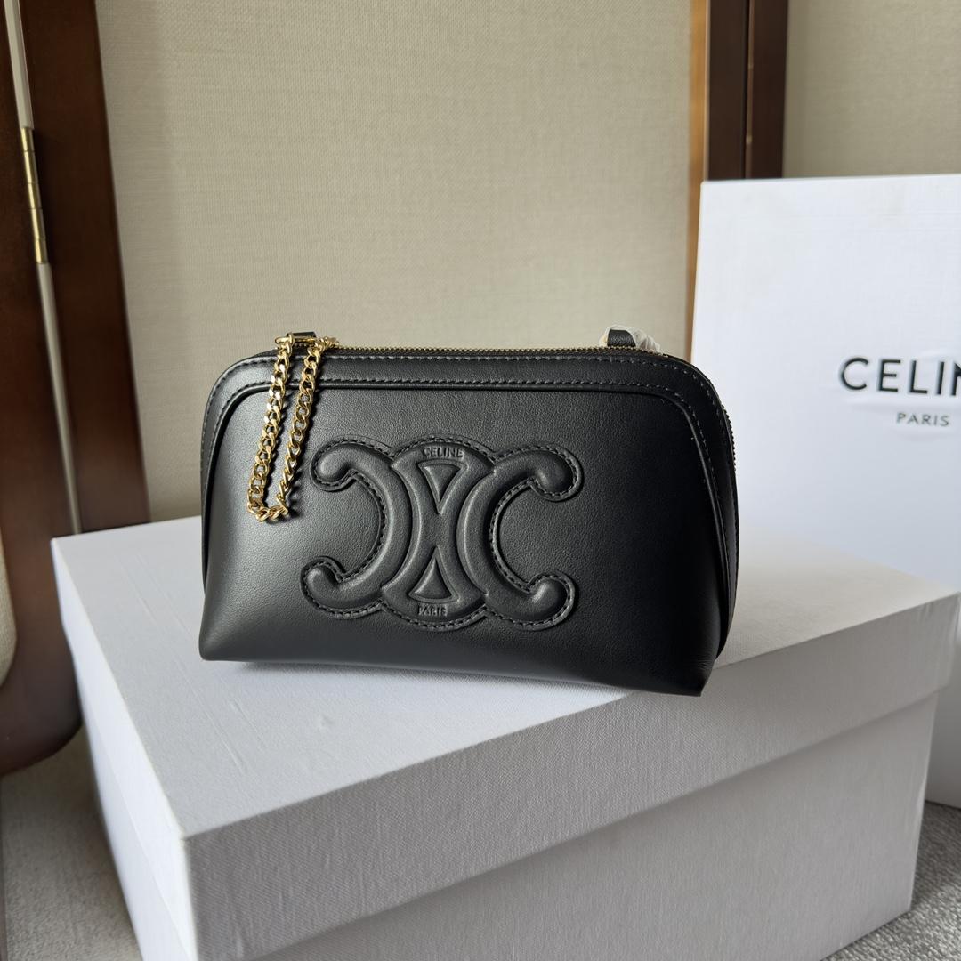 Celine Clutch On Chain Cuir Triomphe In Smooth Calfskin Black - EUR FASHION